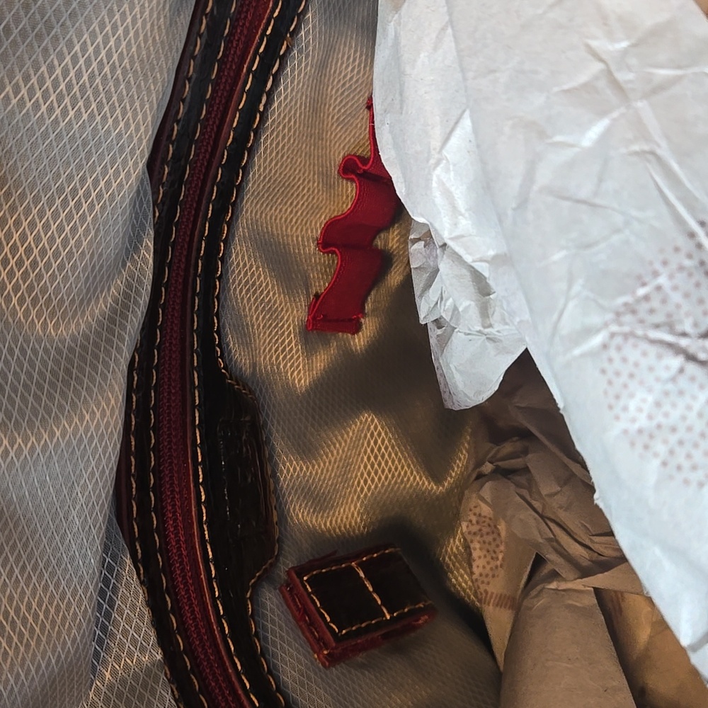 MC M.C. Purse Tote Handbag Bag - Picture 3 of 3
